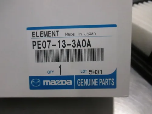 Vista 4 de Mazda CX5 2013-2016 Nuevo OEM Genuine Mazda filtro de aire del motor