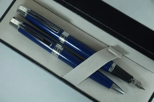 Vista 2 de Sheaffer Cross 300 Collection II - Juego de pluma estilográfica y bolígrafo mediano, color azul medianoche, compacto, pulido y bolígrafo