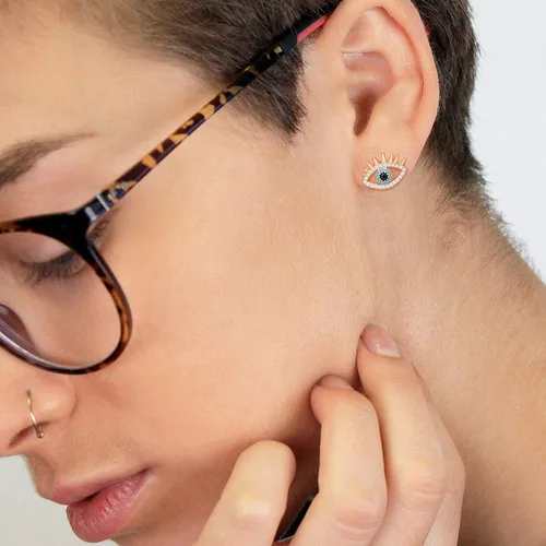Vista 5 de Aretes tipo dormilona de oro de 18 quilates, delicados aretes de circonita cúbica con incrustaciones de microincrustaciones para mujer, hechos a
