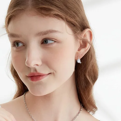 Vista 4 de Aretes de plata de ley 925 con diseño de gato, bonitos aretes de gato con diseño de gatito, joyería de regalo para mujeres y niñas, aretes