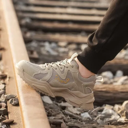 Vista 5 de Zapatos de punta de acero para hombres y mujeres, ligeros, indestructibles, a prueba de pinchazos, cómodos zapatos de seguridad para uso industrial
