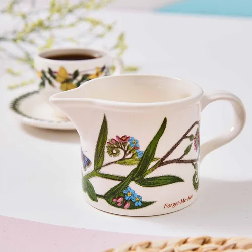Vista 2 de Portmeirion Botanic Garden - Jarra de crema de 7 onzas, diseño floral, loza fina, esmalte resistente a astillas, apta para lavavajillas