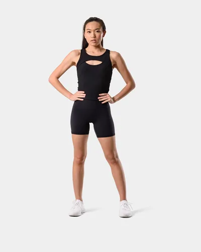 Vista 2 de Kamo Fitness Featherlite Enhance - Pantalones cortos de ciclismo para mujer, 6 pulgadas, sin costuras frontales, tela suave y ligera, levantamiento