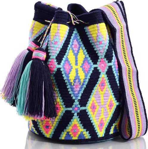 Vista 2 de WYOU Designer Collection, Handwoven Hobo Bucket Bag in Wayuu Crochet