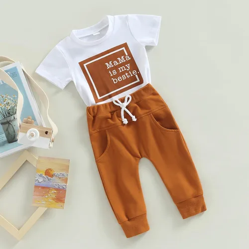 Vista 2 de Mama Is My Bestie, ropa de bebé para niños y niñas, camisa con letras, mameluco + pantalón deportivo de color sólido, traje de verano de 2 piezas