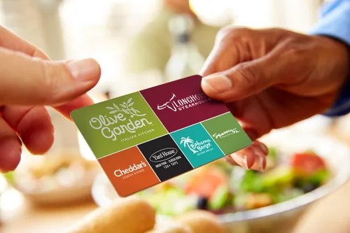 Vista 3 de Darden Restaurants Tarjetas de regalo multipaquete de $60
