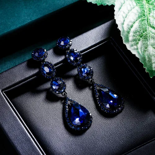 Vista 6 de Flyonce Aretes colgantes con diamantes de imitación de cristal para boda, Cristal