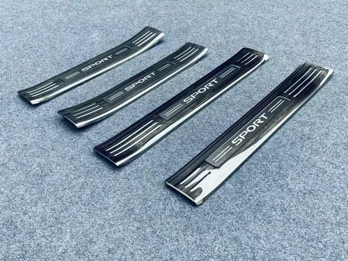 Vista 2 de Protector de entrada de puerta de automóvil, para Toyota Highlander 2021 2022, placa protectora de arañazos de acero inoxidable, 4 piezas, cubierta