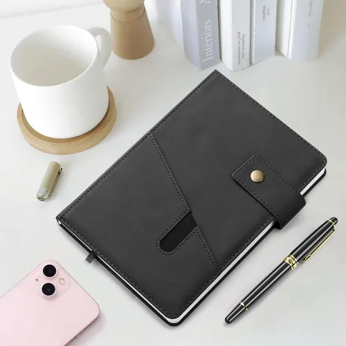 Vista 6 de Cuaderno de cuero A5 con bolígrafo, 200 páginas de tapa dura con bolsillo, diario de papel forrado grueso de 3.53 oz/m² para hombres y mujeres, gran