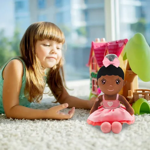 Vista 5 de Conzy Muñeca de peluche para niña, 17.3 pulgadas, súper suave, con bolsa de regalo de 17.3 pulgadas (princesa negra)
