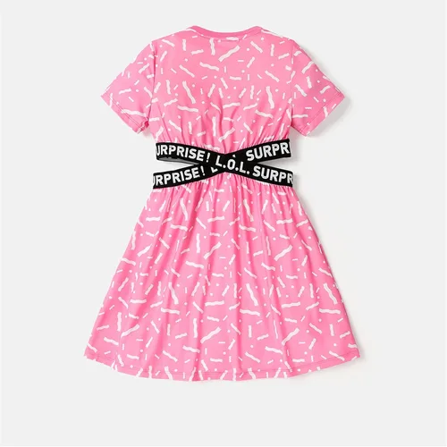 Vista 6 de L.O.L. Surprise! Vestido de niña con estampado de personajes entrecruzados recortados en la cintura vestido de manga corta