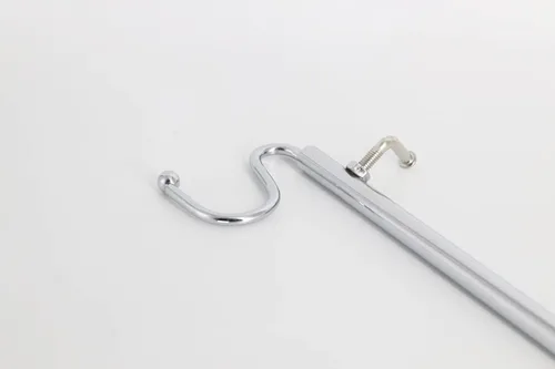 Vista 5 de Soporte de exhibición de bolso de encimera cromada ajustable de un solo gancho para monederos, formas colgantes, accesorios