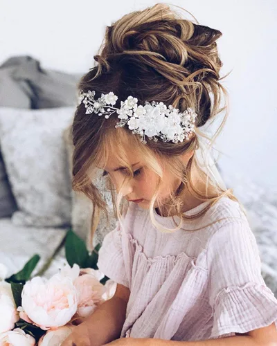 Vista 4 de SWEETV Diadema de boda con flores de tul marfil para niñas, accesorios