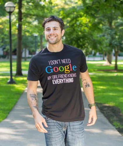 Vista 5 de My Girlfriend Knows Everything! Camiseta divertida de broma de humor para novio