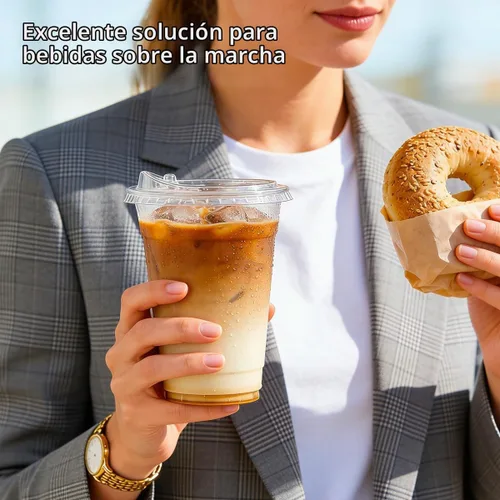 Vista 4 de Paquete de 100 vasos de plástico transparente de 16 onzas con tapas