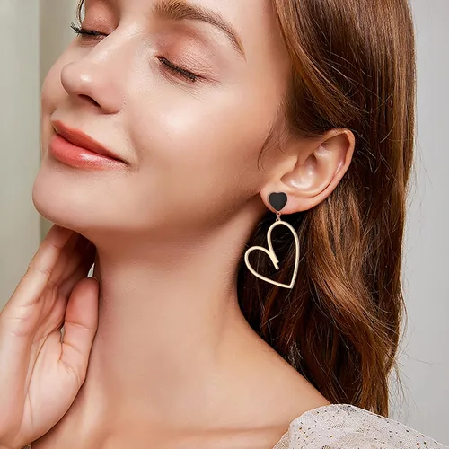 Vista 5 de Flyonce Juego de joyas de San Valentín para mujer, juego de joyas de corazón para mujer, collar con colgante de corazón, conjunto de aretes