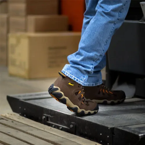 Vista 2 de Thorogood Crosstrex - Botas de senderismo impermeables de 6 pulgadas con punta de seguridad para hombre, cuero transpirable de primera calidad