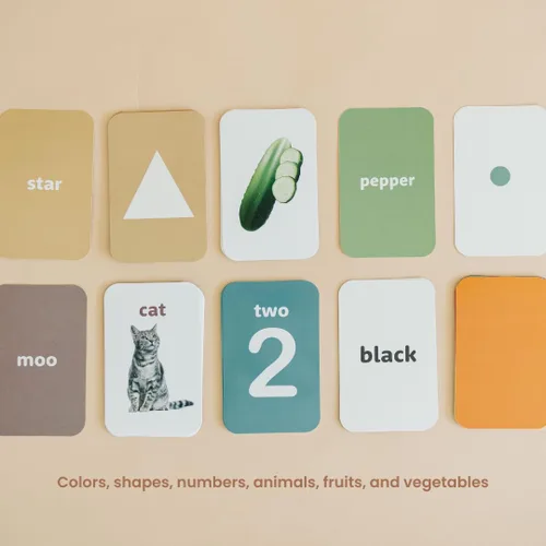 Vista 4 de Learn & Drop (tarjetas de memoria en inglés incluidas) más edición en español de Learn & Drop Flashcards