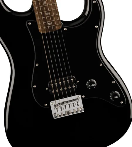 Vista 4 de Fender Squier Sonic Stratocaster HT H - Paquete Negro con Afinador, Correa, Púas y DVD de Guitarra Austin Bazaar Negro HT H