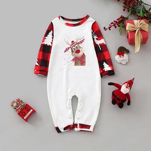 Vista 4 de Pijamas de Navidad familiares a juego divertidos conjuntos de pijamas de Navidad con bloques de color rojo pijamas de Navidad para la familia