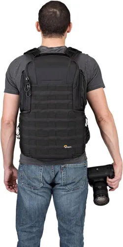 Vista 2 de Lowepro ProTactic BP 450 AW 2 Pro 25L Cómoda mochila modular de telas recicladas y teñidas en solución con bolsillo CradleFit, cubierta para todo