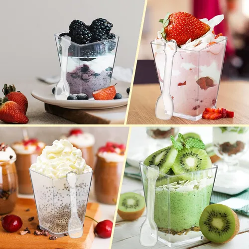 Vista 4 de Eupako Paquete de 125 mini tazas de postre de plástico de 5 onzas con cucharas, tazas pequeñas transparentes para parfait, tazas cuadradas