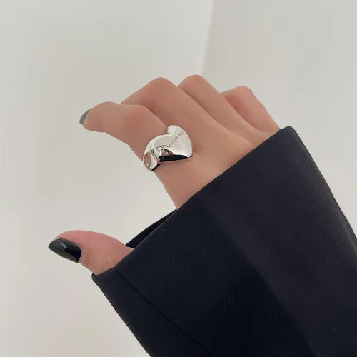 Vista 6 de HUASAI Anillos gruesos de oro para mujer, anillos de declaración de banda ancha, anillos irregulares apilables, anillo abierto, joyería para mujeres