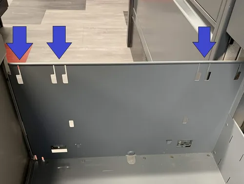 Vista 2 de Barras de archivo laterales compatibles con HON (2 por pedido). Se adapta a gabinetes de 30 pulgadas.