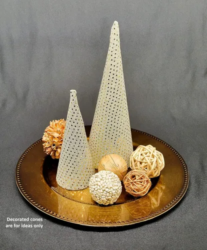 Vista 7 de Paper Mache Cone - Paquete variado de 3 unidades, 13.75 x 5, 10.63 x 4, 7 x 3 pulgadas.