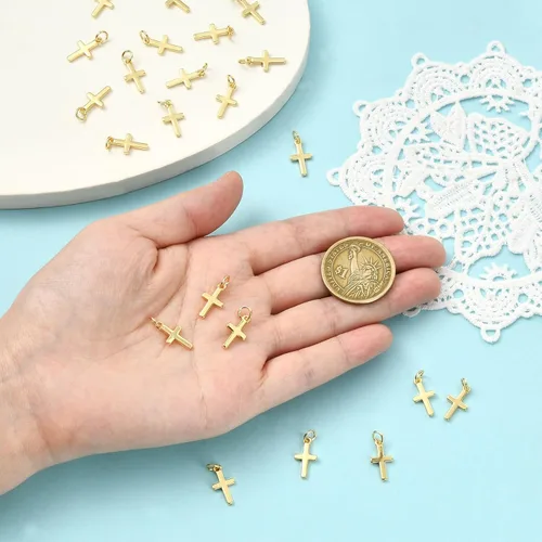 Vista 3 de Dijes de cruz para hacer joyas, chapado en oro real de 18 quilates, dijes de religión para pulseras, collares y aretes