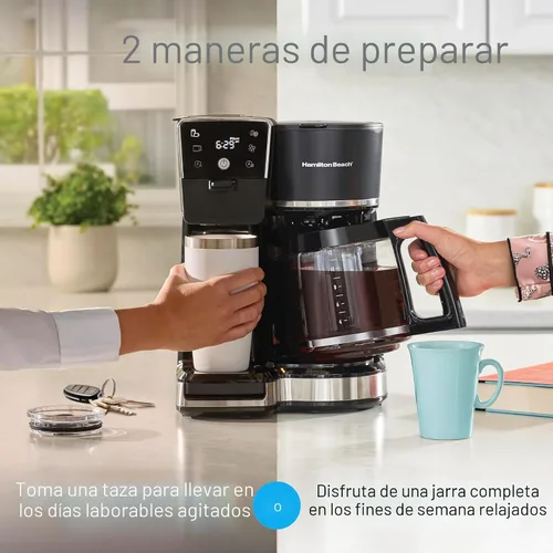 Vista 3 de Hamilton Beach - Cafetera de goteo de 2 vías y cafetera de una sola porción Hot & Iced Coffee Maker 12 Cup Glass Carafe AquaFlow Showerhead