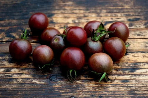 Vista 2 de Semillas Black Cherry Tomate Sweetie Indeterminado No GMO Heirloom