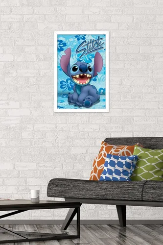 Vista 2 de Trends International Disney Lilo and Stitch - Póster de pared sentado, 14.72 x 22.37 pulgadas, versión enmarcada en blanco