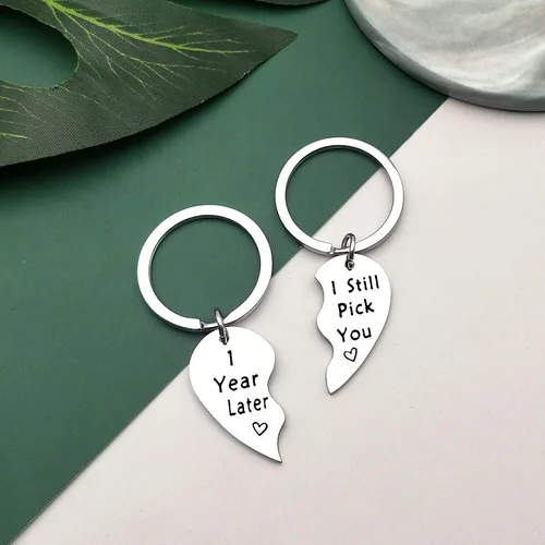 Vista 3 de Vadaka Llavero de primer aniversario de boda, joyería de aniversario, llavero a juego para pareja, llavero de aniversario, regalo para marido