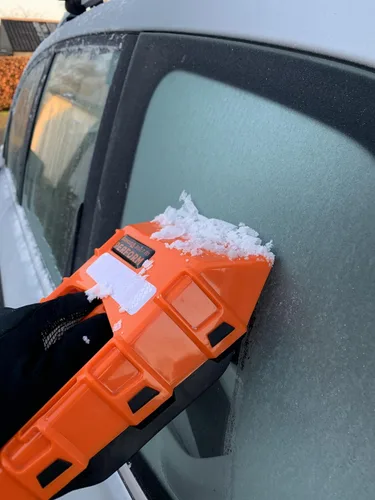 Vista 4 de Stayhold Pala compacta multiusos y herramienta de nieve para automóvil, SUV, camiones y barcos
