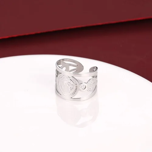 Vista 4 de FaithHeart San CristóforoSan Miguel Virgen MaríaSan Benito Anillo abierto acero inoxidableoro de 18 quilates anillo de sello cristiano para hombres