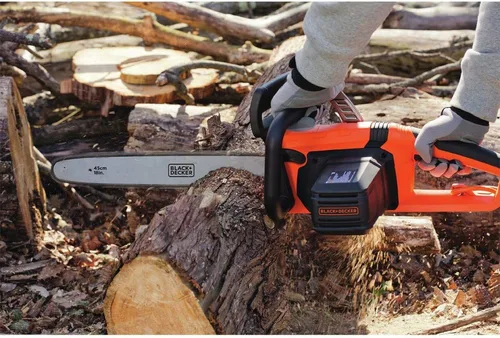 Vista 7 de BLACK+DECKER CS1518 Motosierra con cable de 15 A y 18 pulgadas