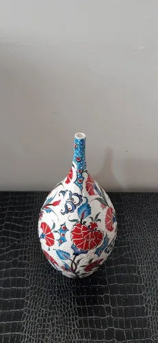 Vista 3 de Handmade Ceramic Teardrop Vase, 12 inches