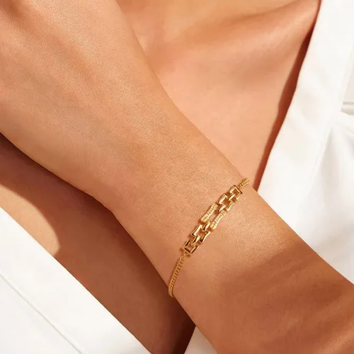 Vista 2 de MTMY Pulsera de oro para mujer, chapada en oro de 14 quilates, delicadas pulseras con cadena ajustable, hecha a mano, minimalista, pulsera de barra