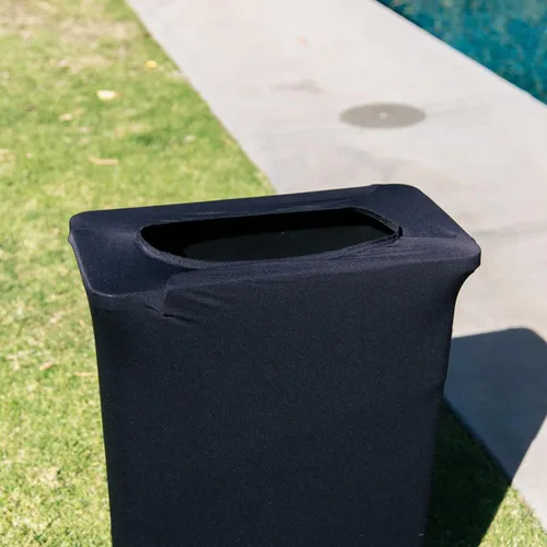 Vista 3 de LA Linen Funda elástica de elastano ajustable para cubo de basura Slim Jim de 23 galones, cubierta de contenedor de residuos, decoración de patio