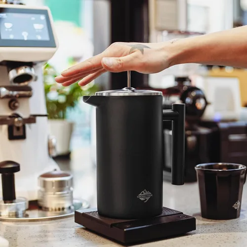 Vista 5 de Cafetera de prensa francesa, prensa de café de acero inoxidable 304, 34 onzas (4 tazas), cafetera con recipiente de café de 2.16 onzas, prensas