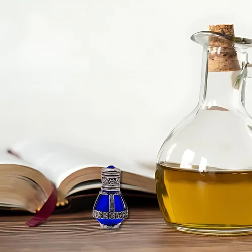 Vista 7 de Aceite de unción Spikenard, vial de cobalto azul, 0.24 fl oz Extra virgin olive oil base, natural spikenard essential oil, biblical tradition
