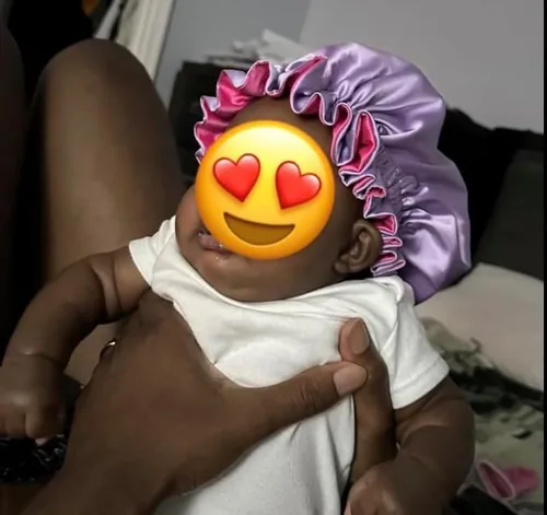 Vista 3 de AKISS - Exquisita gorra para dormir reversible con forro de satén para bebés, recién nacidos, niños grandes y pequeños y mamásmujeres