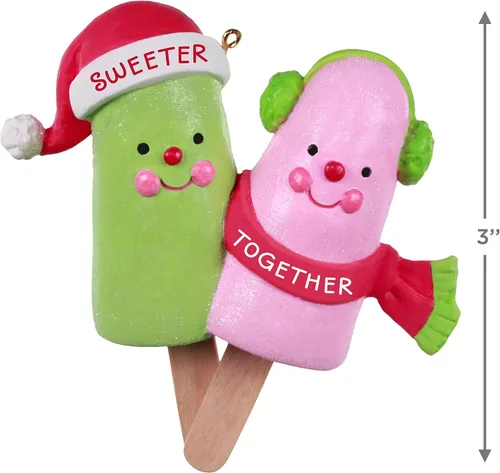 Vista 5 de Hallmark Keepsake Adorno de Navidad 2020, pareja de paletas más dulces juntas, multicolor (1599QGO1904)