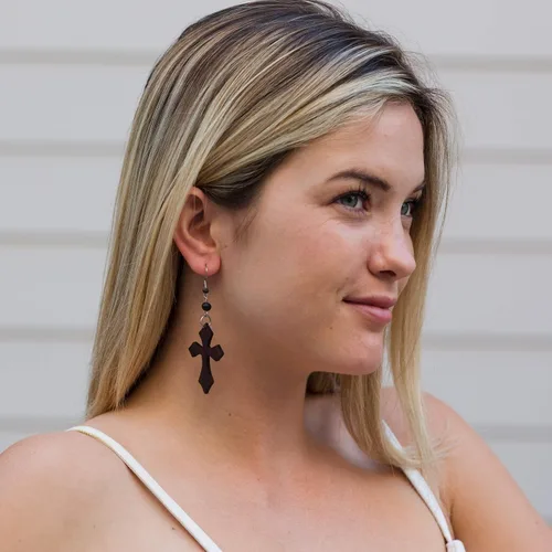 Vista 3 de Earth Accessories - Pendientes de cruz para mujer o hombre, pendientes de cruz con madera orgánica