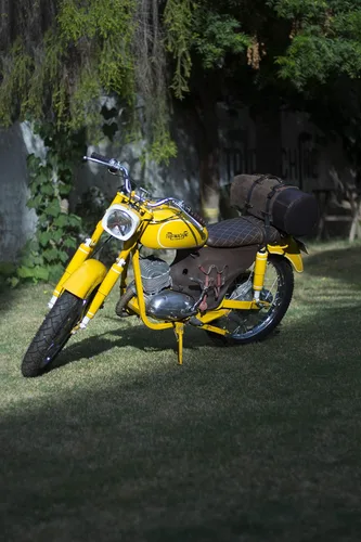 Vista 12 de Bolsa de lona para motocicleta de cuero genuino de grano completo resistente de inspiración militar Alforja Bolsa de fin de semana Con correas