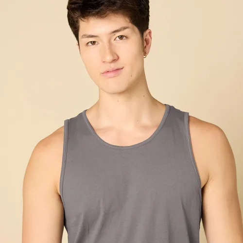 Vista 4 de Tienda Essentials Camiseta sin mangas para hombre, camiseta de ajuste regular