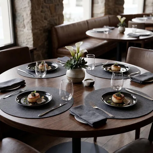 Vista 3 de Restaurantware Platos de fiesta de 7 x 7 pulgadas, 100 platos desechables de plástico para postre, platos redondos de plástico negro resistente
