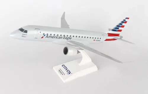 Vista 3 de Skymarks Daron American Envoy E175 1/100 (SKR902)