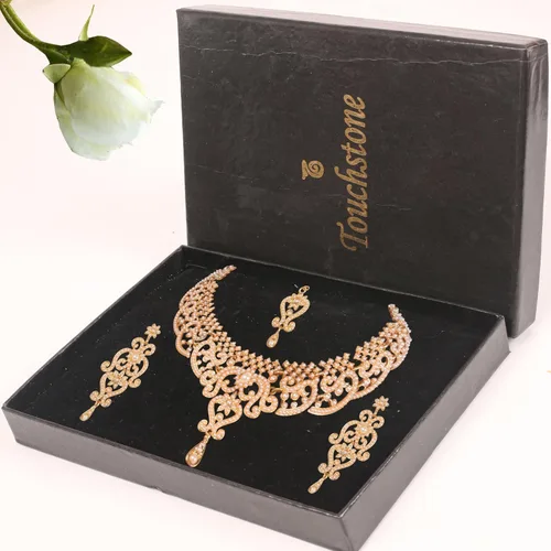 Vista 6 de Conjunto precioso de collar con look real Indian Bollywood, maravillosamente decorado, conjunto de collar adornado para mujer.